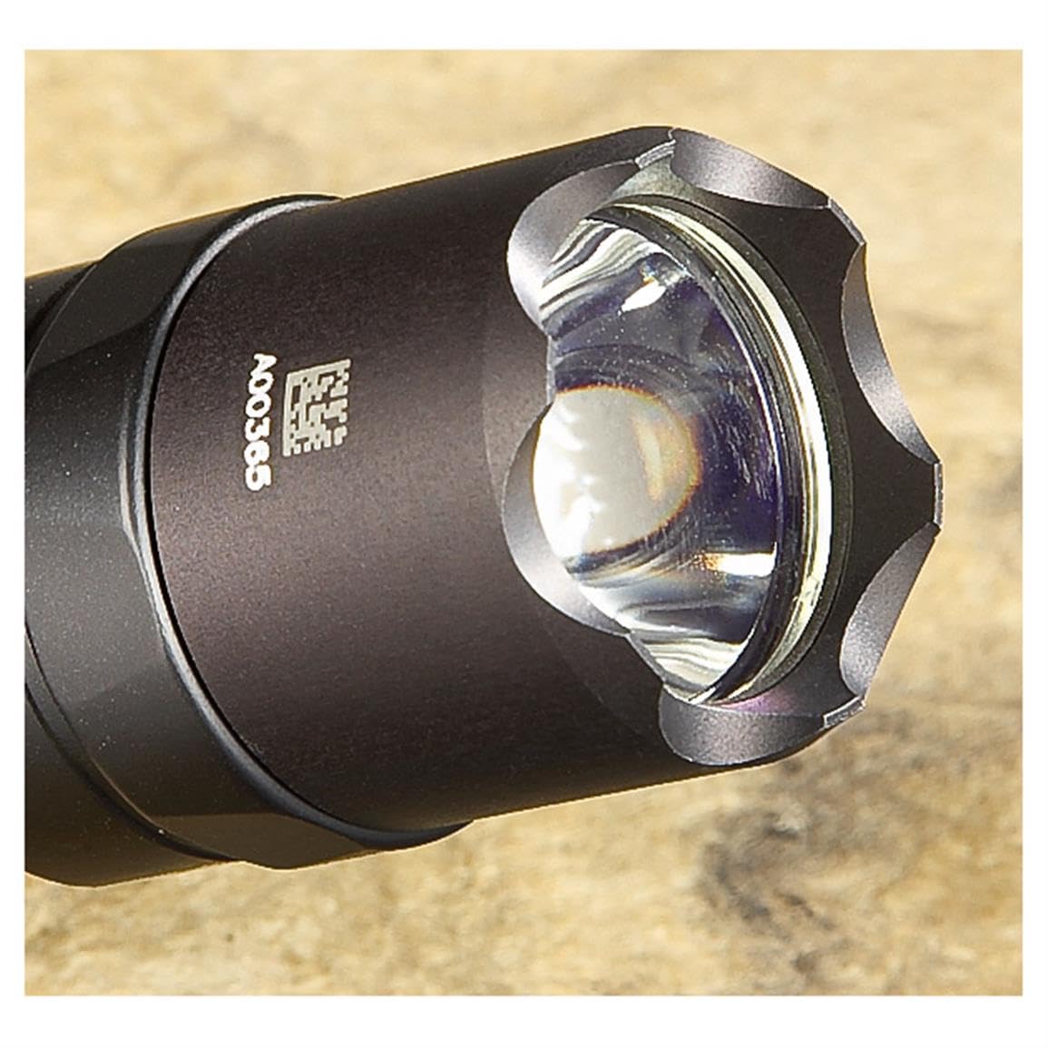 SureFire E2D Defender Ultra Dual-Output 1000 Lumen Tactical Flashlight, Black