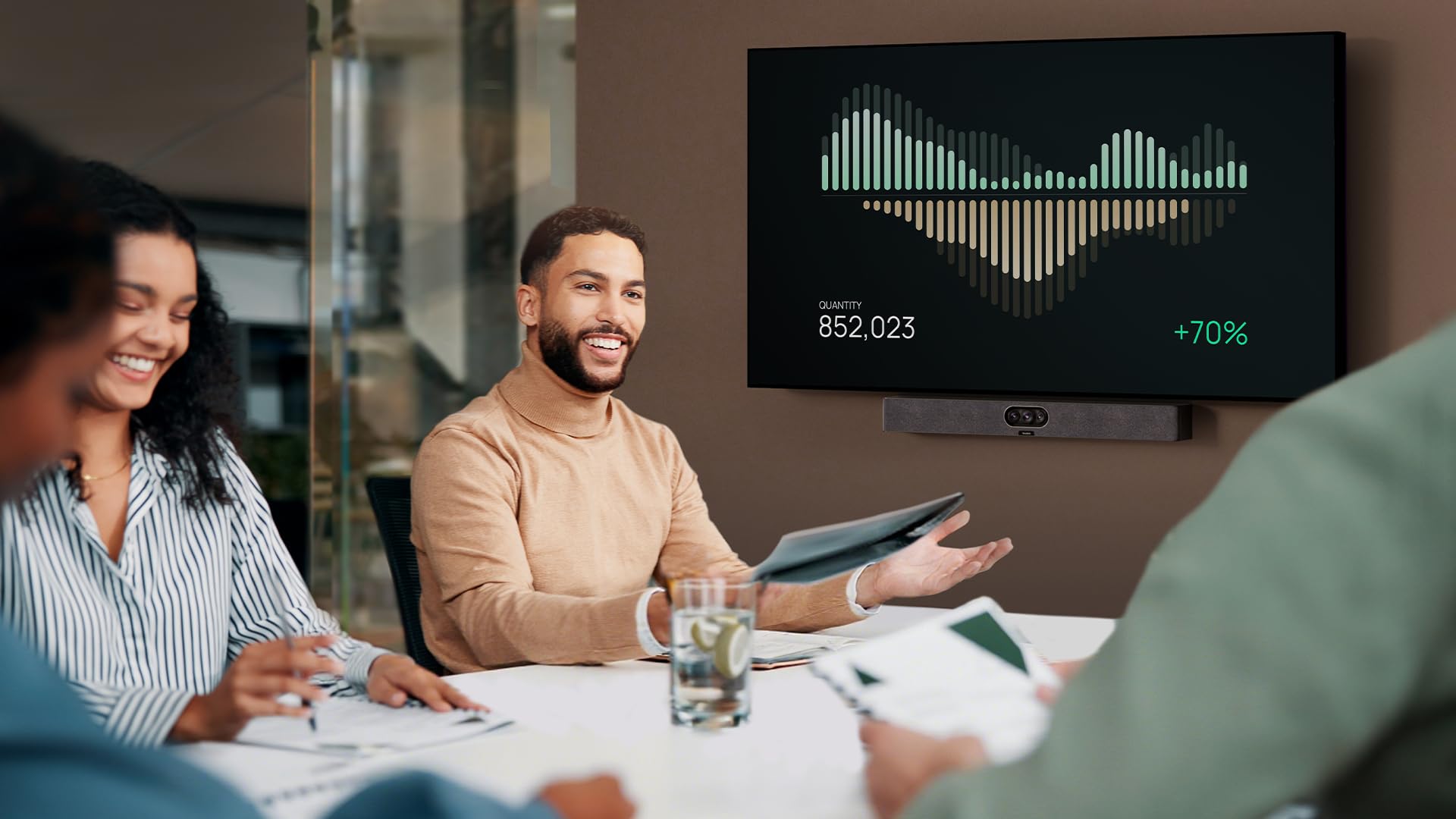 MeetingBar A25-031 - All-in-One 4K Video Conferencing Solution for Small Rooms with Triple 4K Cameras, 151° FOV, 8 Microphone Array, CTP25 Touch Panel, Compatible with Microsoft Teams and Zoom