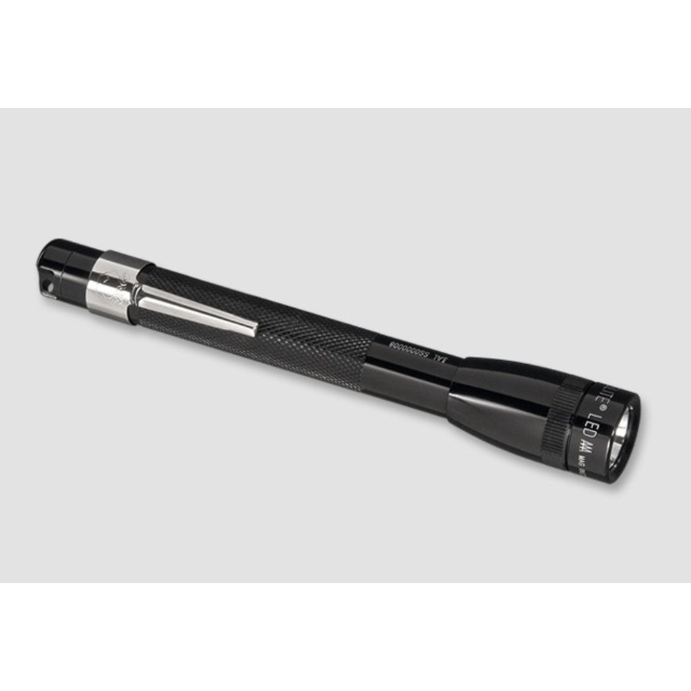 SP22 Mini Maglite 2 AAA-Cell LED Flashlight w/ Pocket Clip