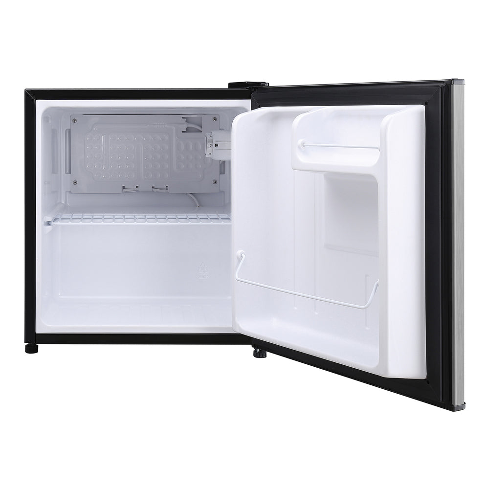 Magic Chef MCAR170STE All Refrigerator Silver