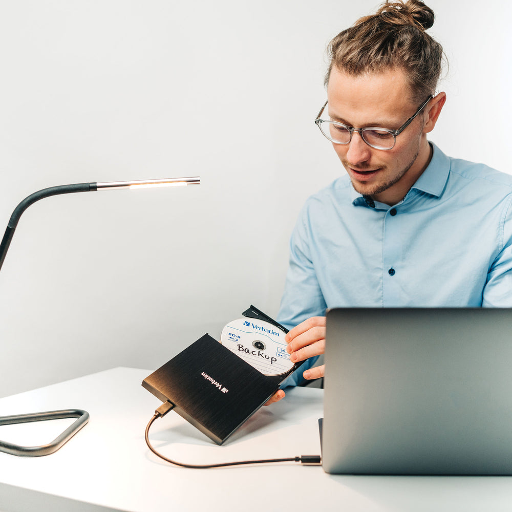 Verbatim 43888 UHD 4K Slimline Blu-Ray Writer External USB 3.1